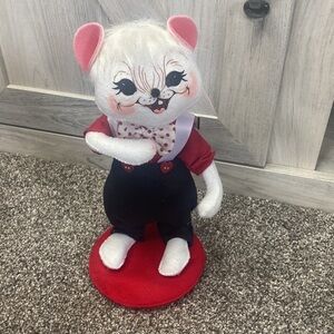 Annalee Valentine 10" Boy Mouse dress Cloth Standing Figures.